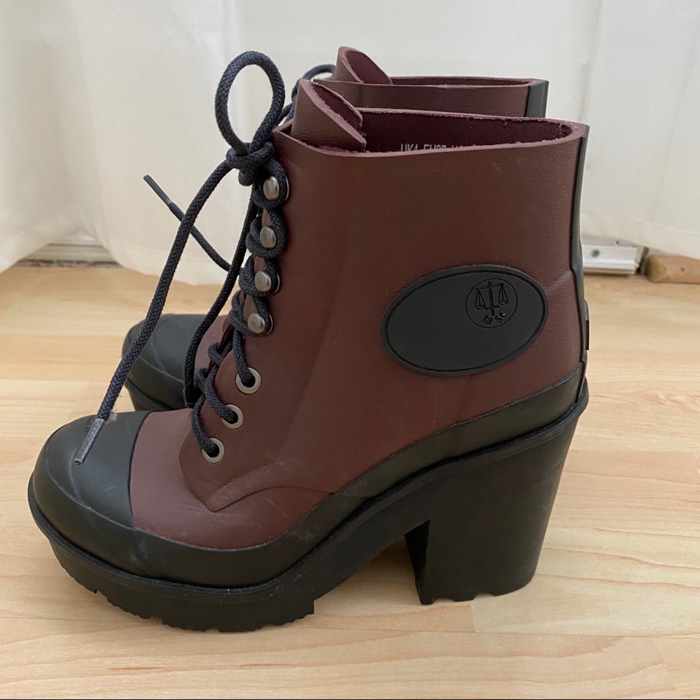 block heel hunter boots